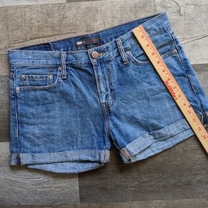 Levi Strauss & Co. Rolled Short Shorts Stretchy Shorts